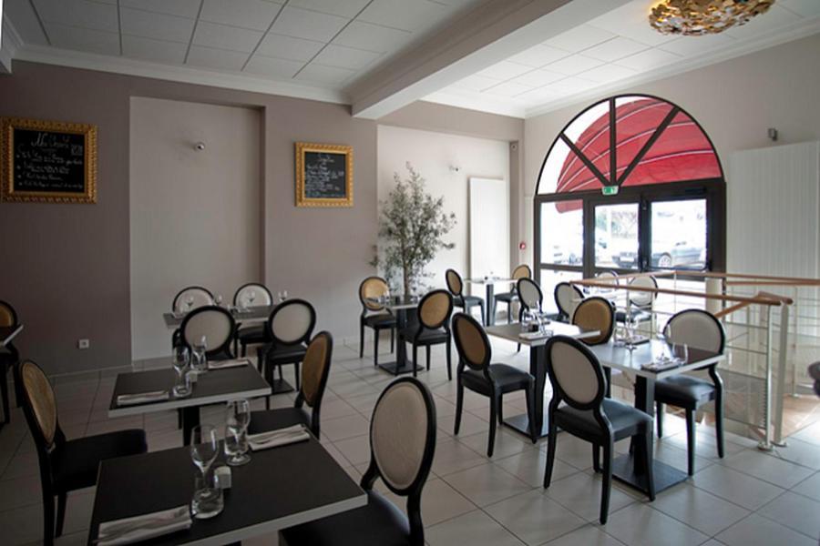 Logis Le Chêne Doré La Loupe Extérieur photo